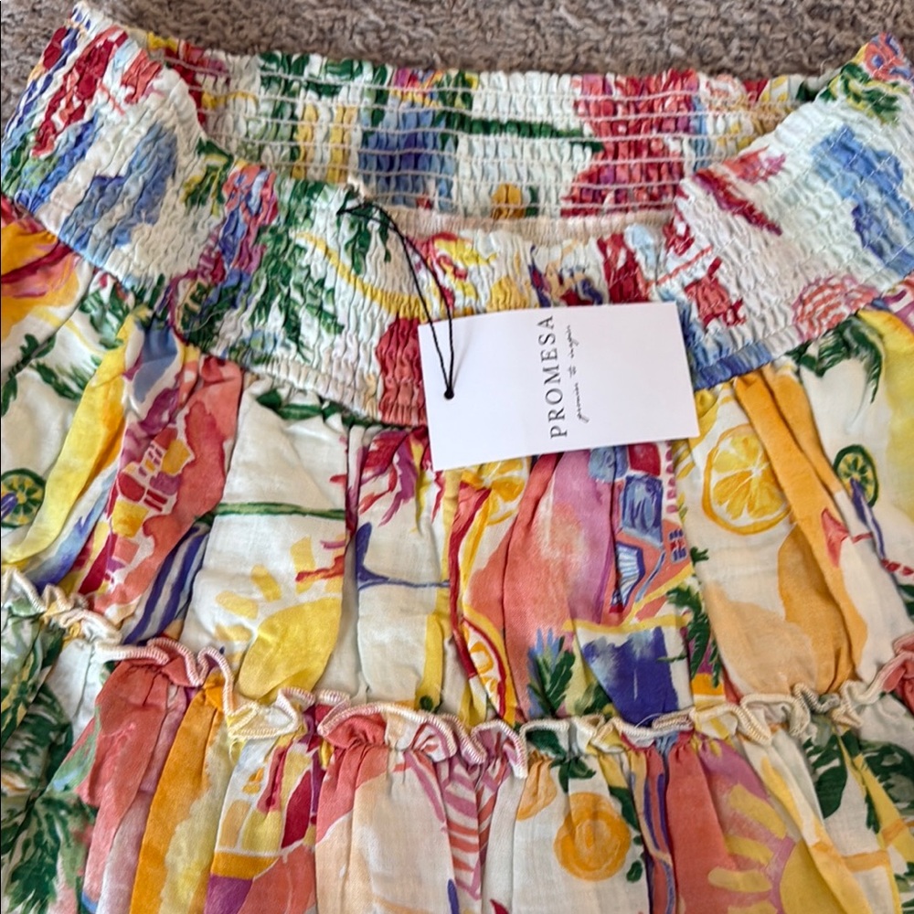 Tropical Print Two Piece - Picture 3 of 8
